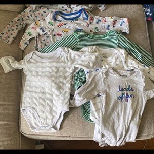 Long sleeve baby onesies 6-12 months